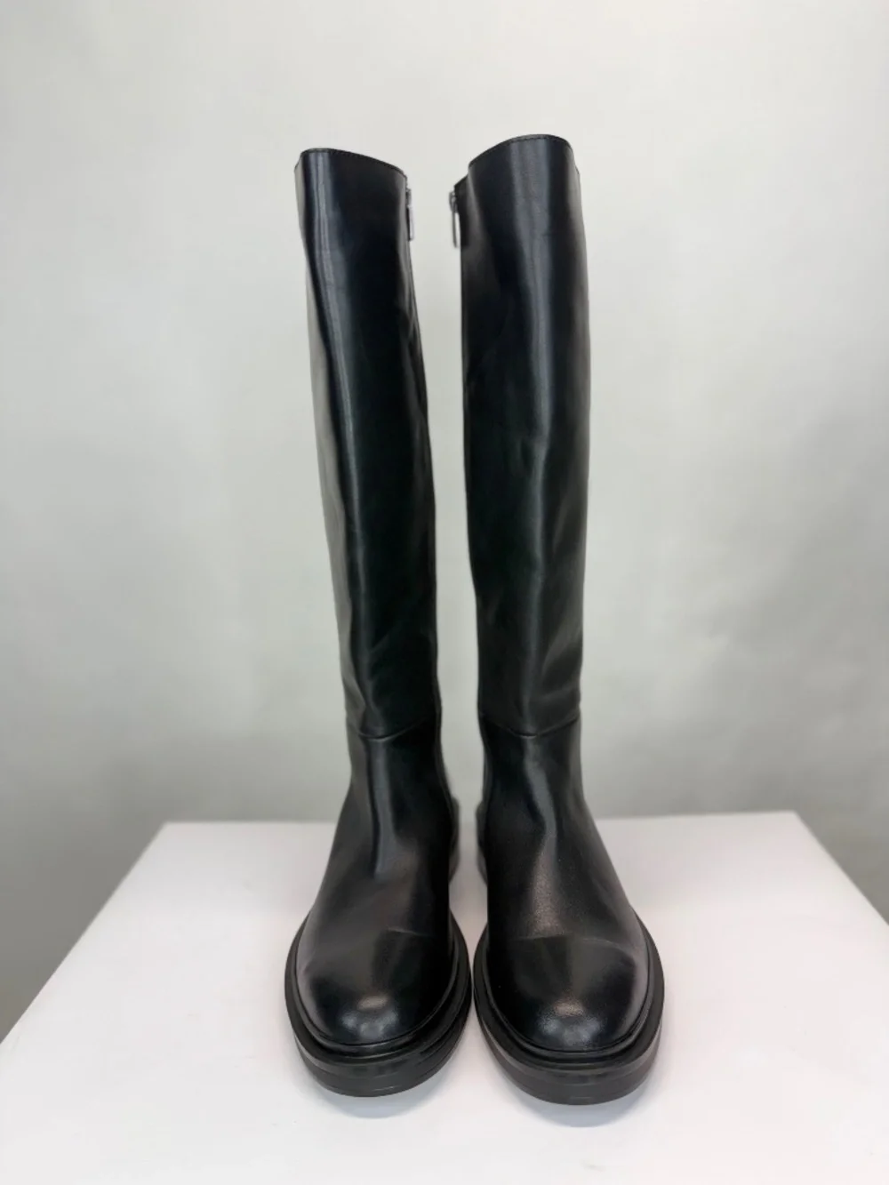 La CANADIENNE Black Leather Over-the-Knee Riding Boots